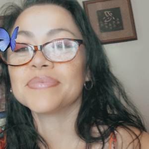 Meet your Posher, Adriana